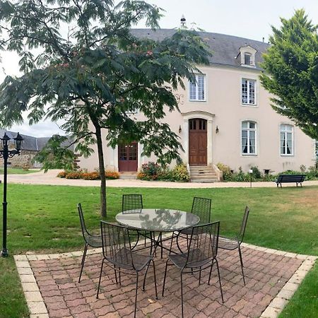 Ménil Le Bas Chitray B&B 외부 사진
