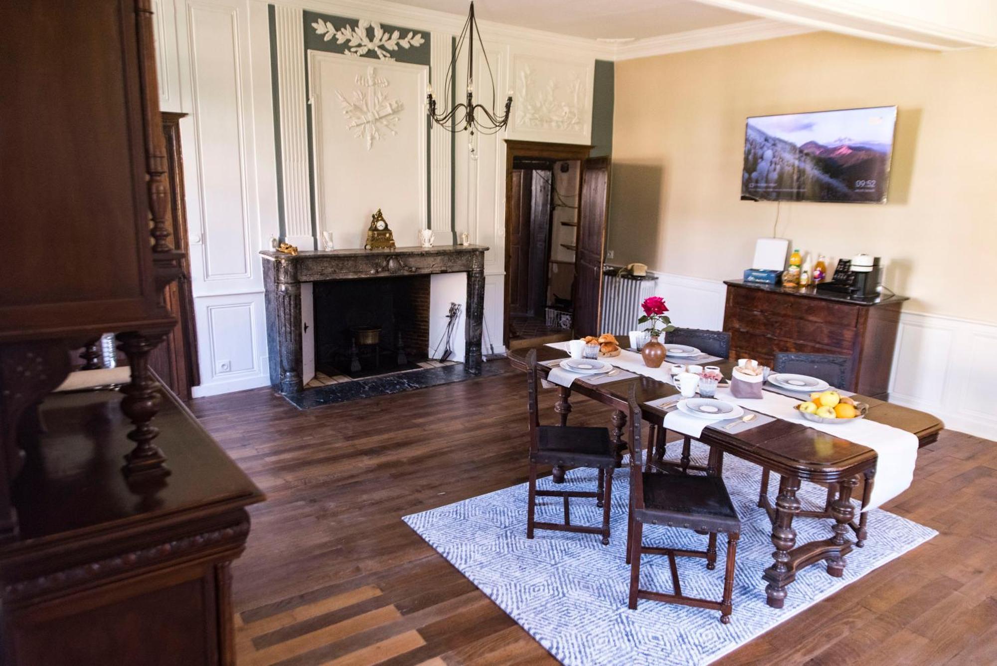 Ménil Le Bas Chitray B&B 외부 사진