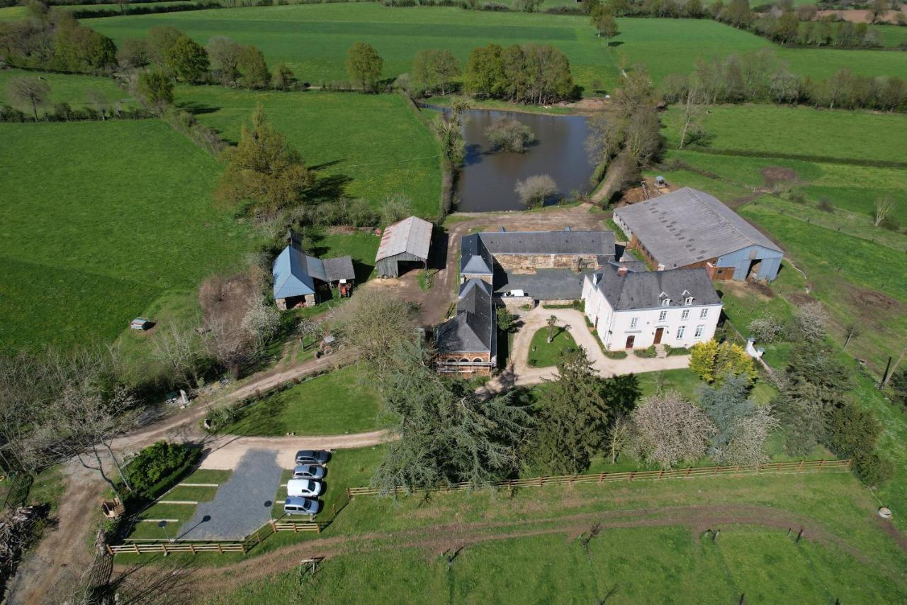 Ménil Le Bas Chitray B&B 외부 사진