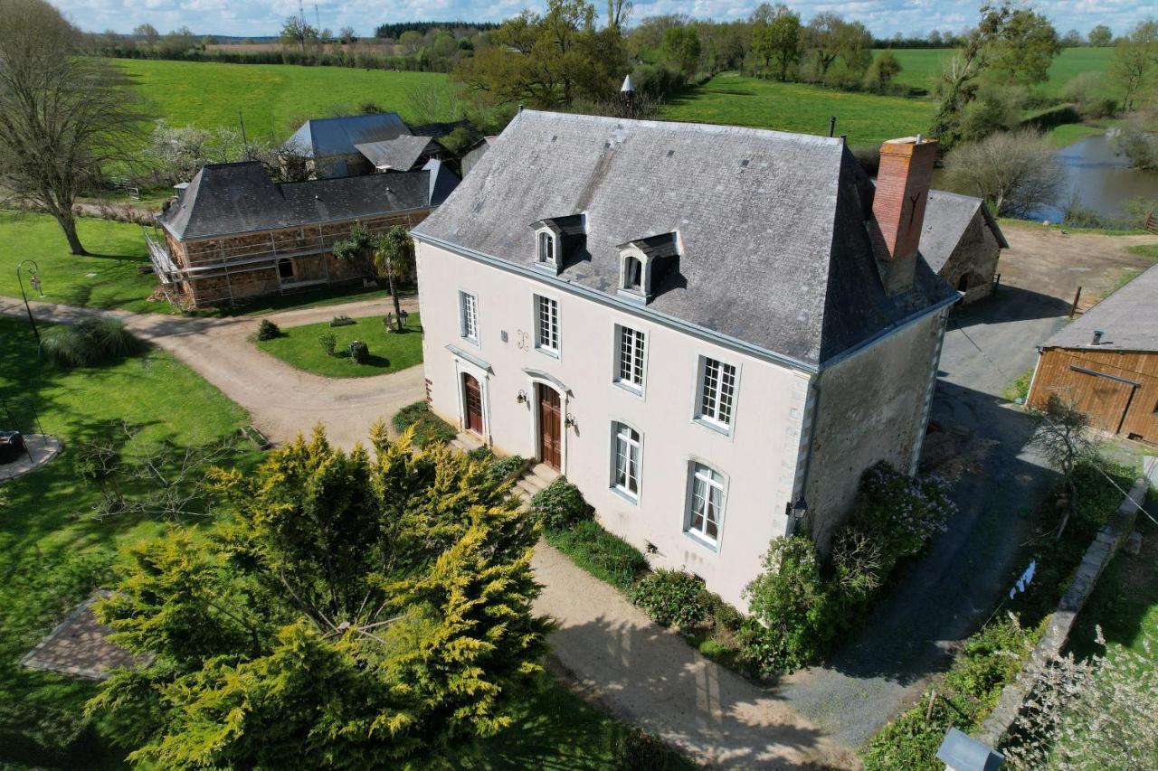 Ménil Le Bas Chitray B&B 외부 사진